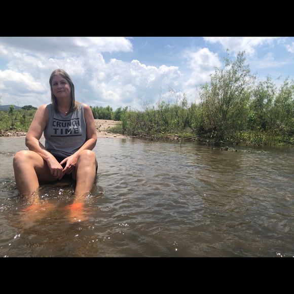 Meet your Posher, Amy - Picture 4 of 9